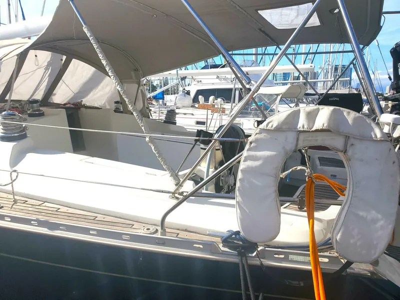 Slide: The Image of Jeanneau Sun Odyssey 2000 - 8