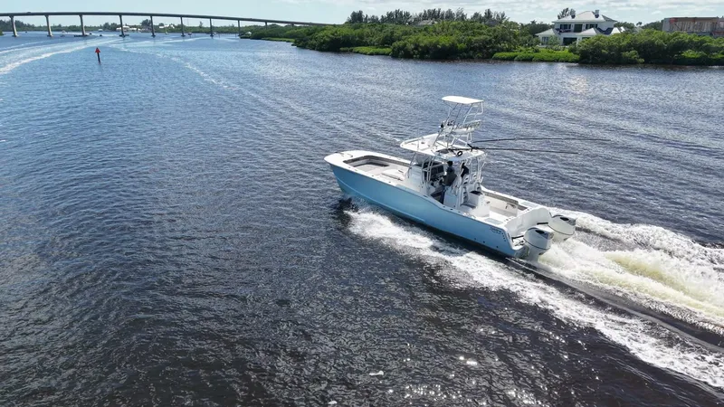 Slide: The Image of TideLine Boats 365 OFFSHORE 2020 - 100