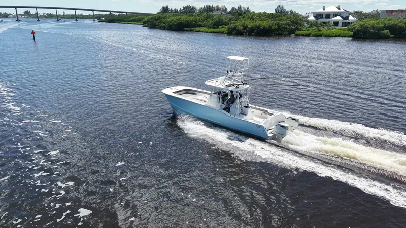 Slide: The Image of TideLine Boats 365 OFFSHORE 2020 - 101