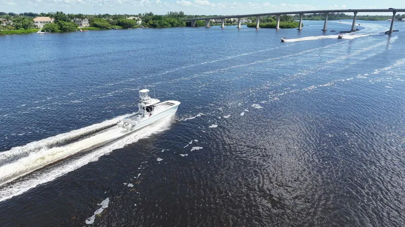 Slide: The Image of TideLine Boats 365 OFFSHORE 2020 - 104