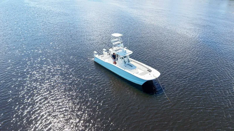 Slide: The Image of TideLine Boats 365 OFFSHORE 2020 - 74