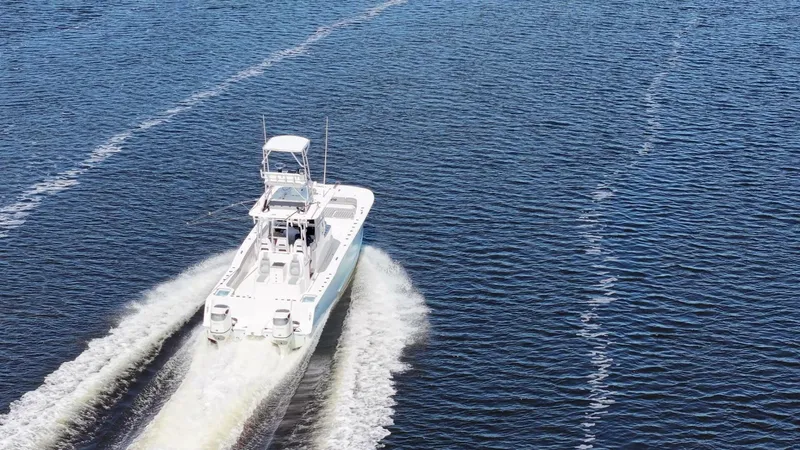 Slide: The Image of TideLine Boats 365 OFFSHORE 2020 - 83