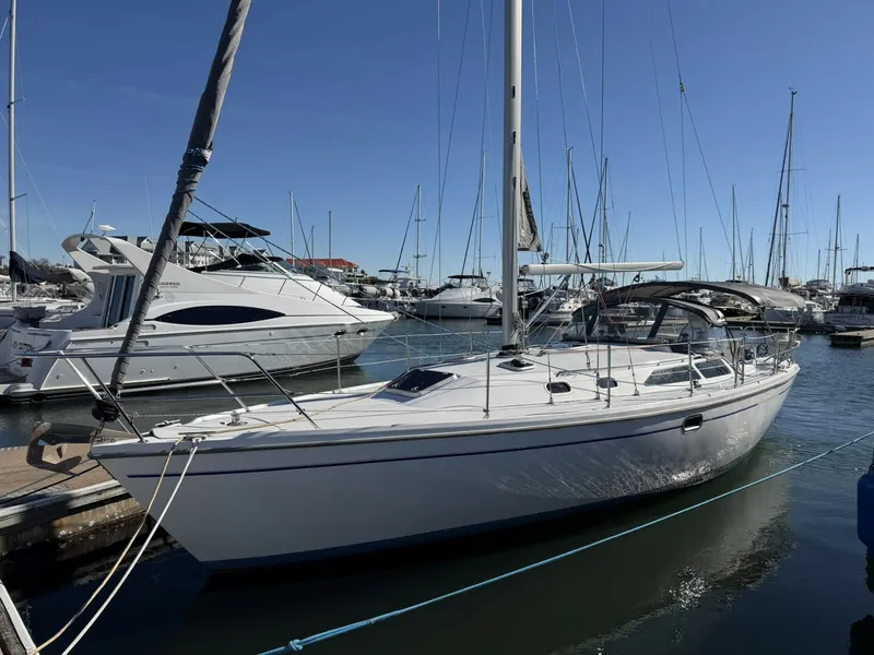 The Image of Catalina 36 MkII 2001 - 0