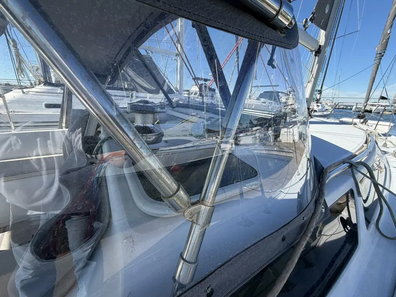 Slide: The Image of Catalina 36 MkII 2001 - 20