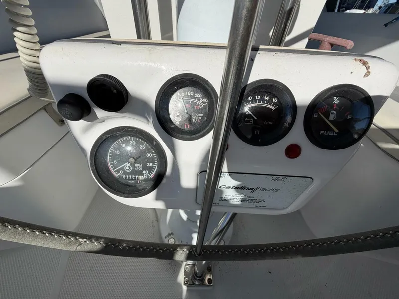 Slide: The Image of Catalina 36 MkII 2001 - 64
