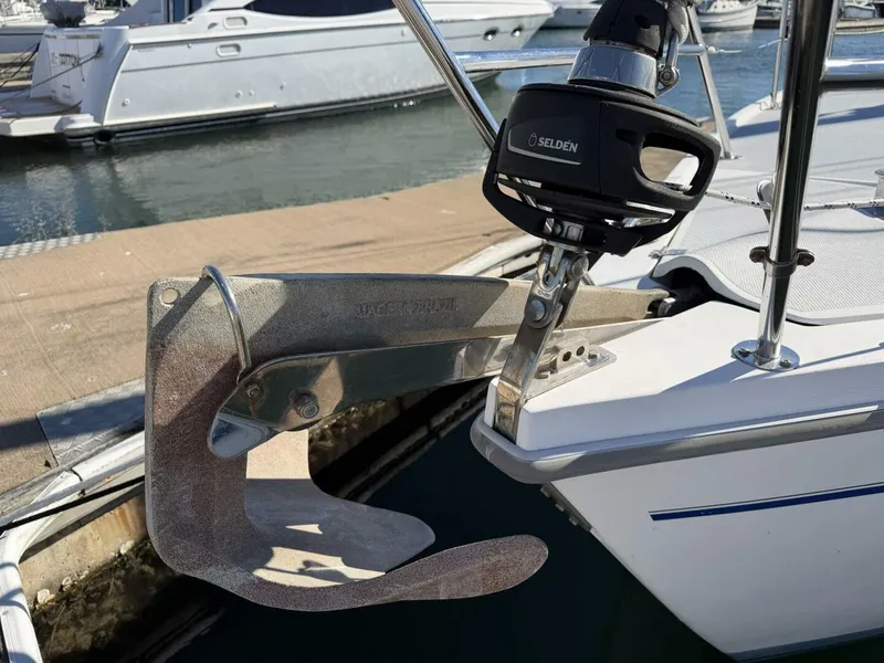 Slide: The Image of Catalina 36 MkII 2001 - 9