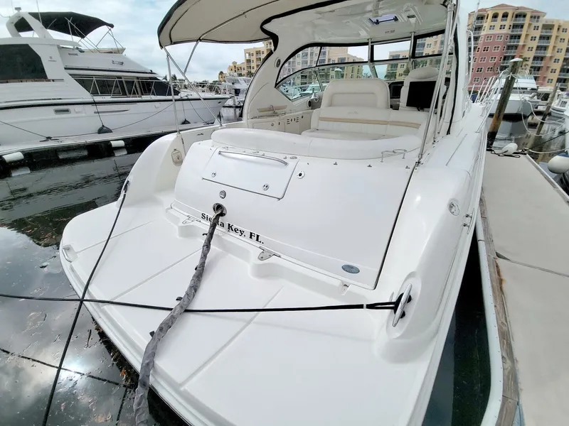 Slide: The Image of Sea Ray 44 Sundancer 2009 - 11