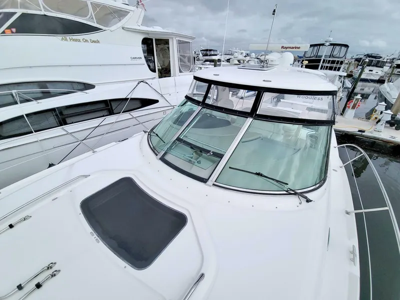 Slide: The Image of Sea Ray 44 Sundancer 2009 - 22