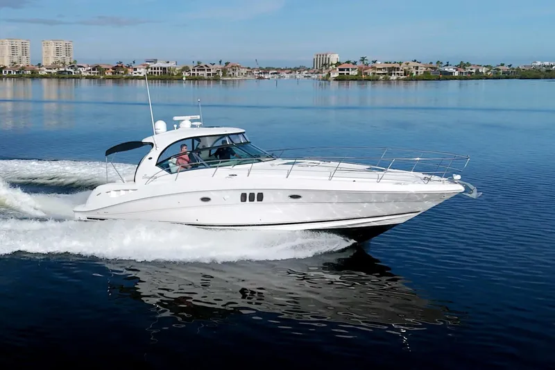 Slide: The Image of Sea Ray 44 Sundancer 2009 - 3