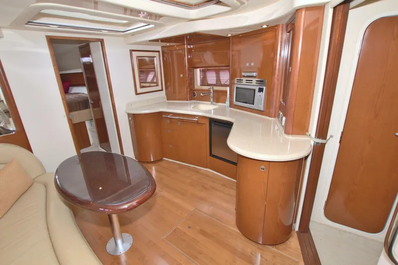 Slide: The Image of Sea Ray 44 Sundancer 2009 - 34