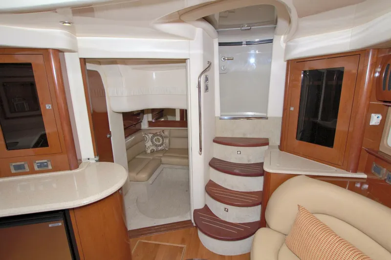 Slide: The Image of Sea Ray 44 Sundancer 2009 - 51