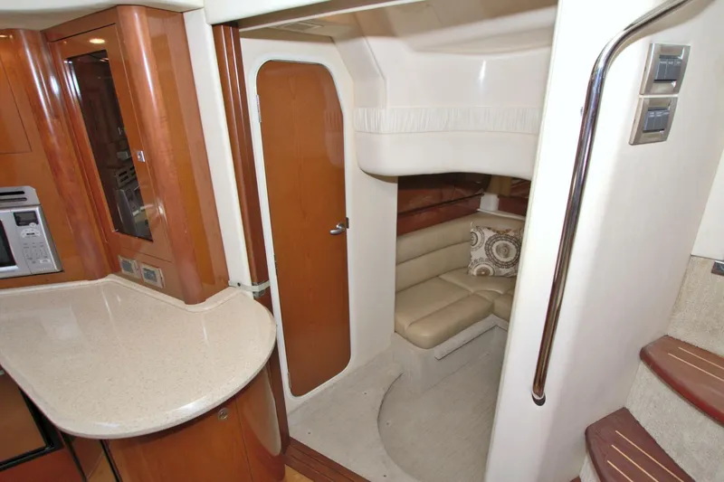 Slide: The Image of Sea Ray 44 Sundancer 2009 - 52