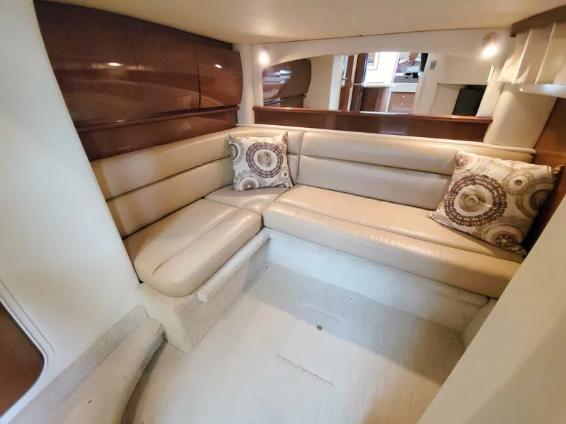 Slide: The Image of Sea Ray 44 Sundancer 2009 - 54