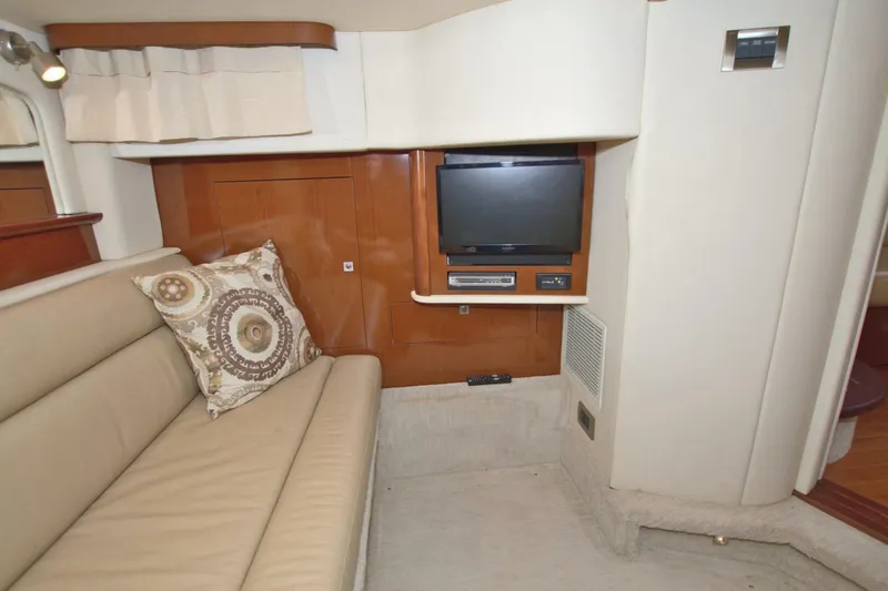 Slide: The Image of Sea Ray 44 Sundancer 2009 - 55