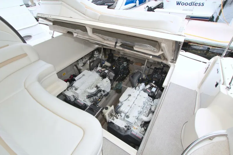 Slide: The Image of Sea Ray 44 Sundancer 2009 - 56
