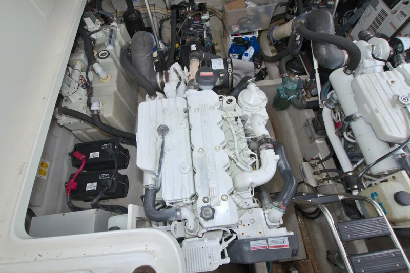 Slide: The Image of Sea Ray 44 Sundancer 2009 - 59