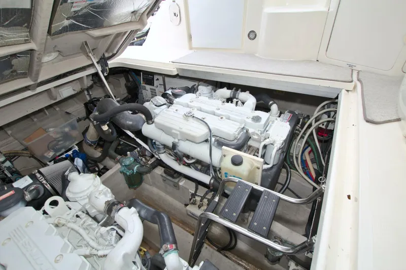 Slide: The Image of Sea Ray 44 Sundancer 2009 - 69
