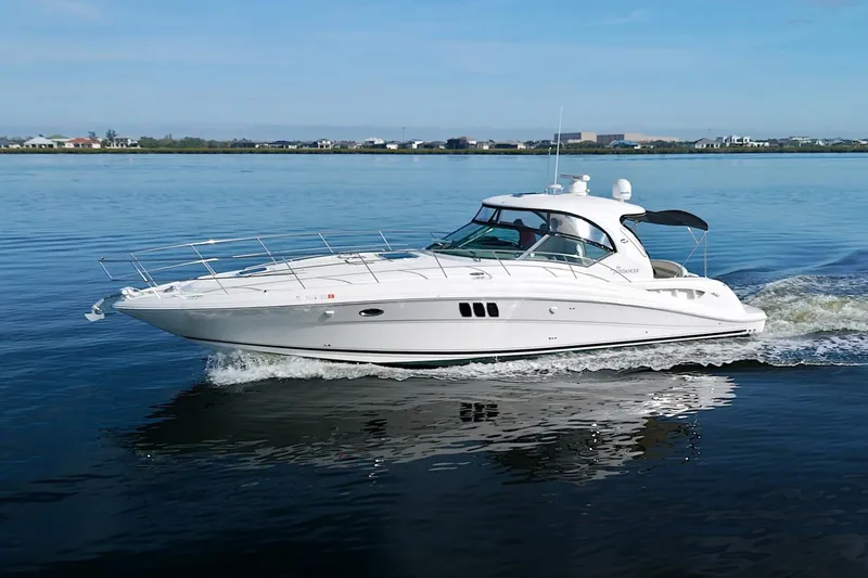 Slide: The Image of Sea Ray 44 Sundancer 2009 - 9