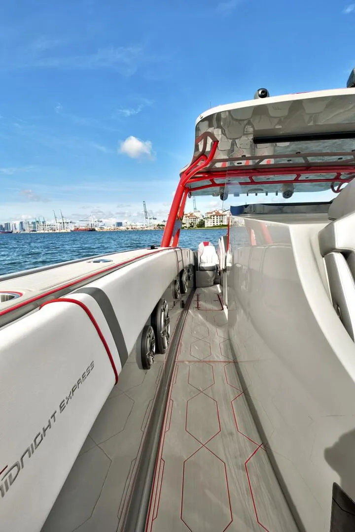 Slide: The Image of Midnight Express 43 Open 2023 - 19