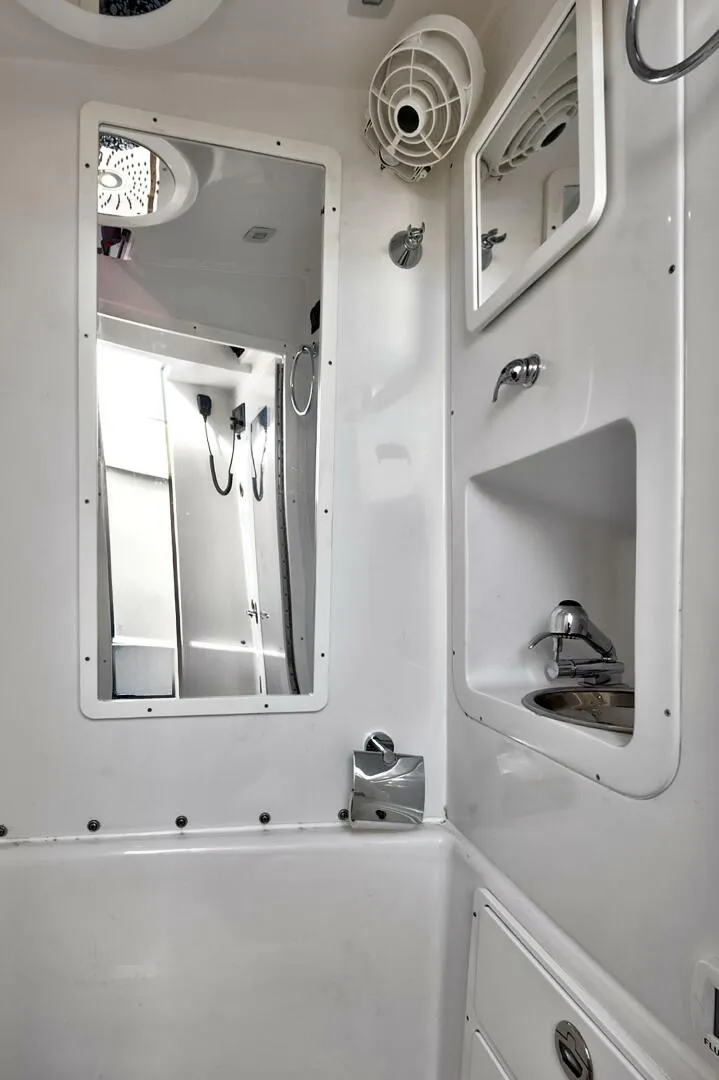Slide: The Image of Midnight Express 43 Open 2023 - 38