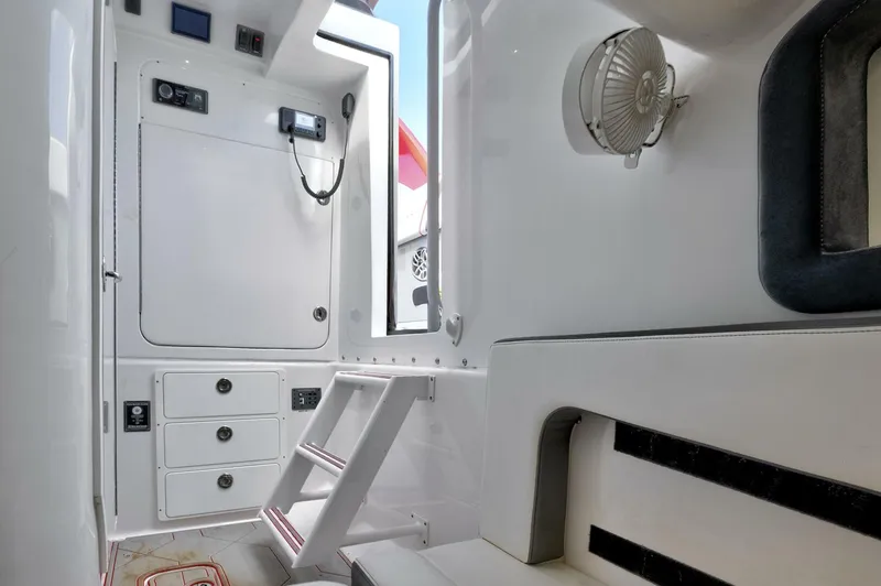 Slide: The Image of Midnight Express 43 Open 2023 - 39
