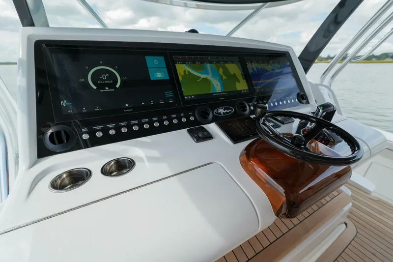 Slide: The Image of Valhalla Boatworks V-55 2024 - 17