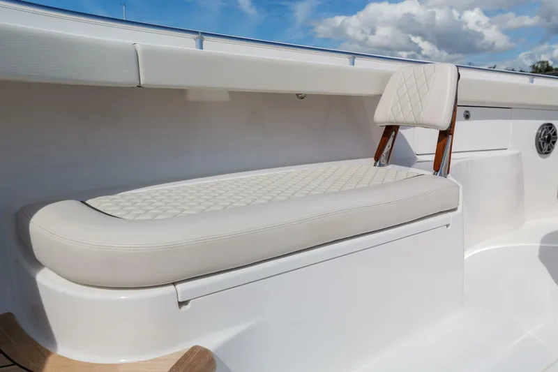 Slide: The Image of Valhalla Boatworks V-55 2024 - 9