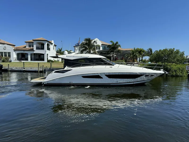 The Image of Sea Ray 470 Sundancer 2016 - 0
