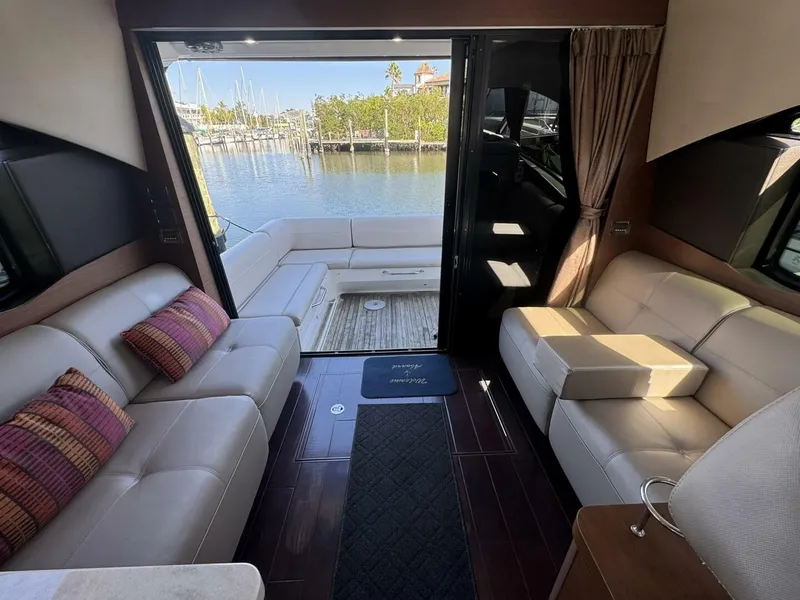 Slide: The Image of Sea Ray 470 Sundancer 2016 - 23