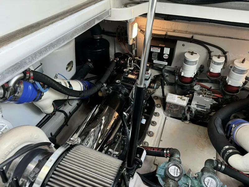 Slide: The Image of Sea Ray 470 Sundancer 2016 - 39