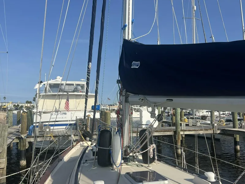 Slide: The Image of Island Packet Cutter 1994 - 17