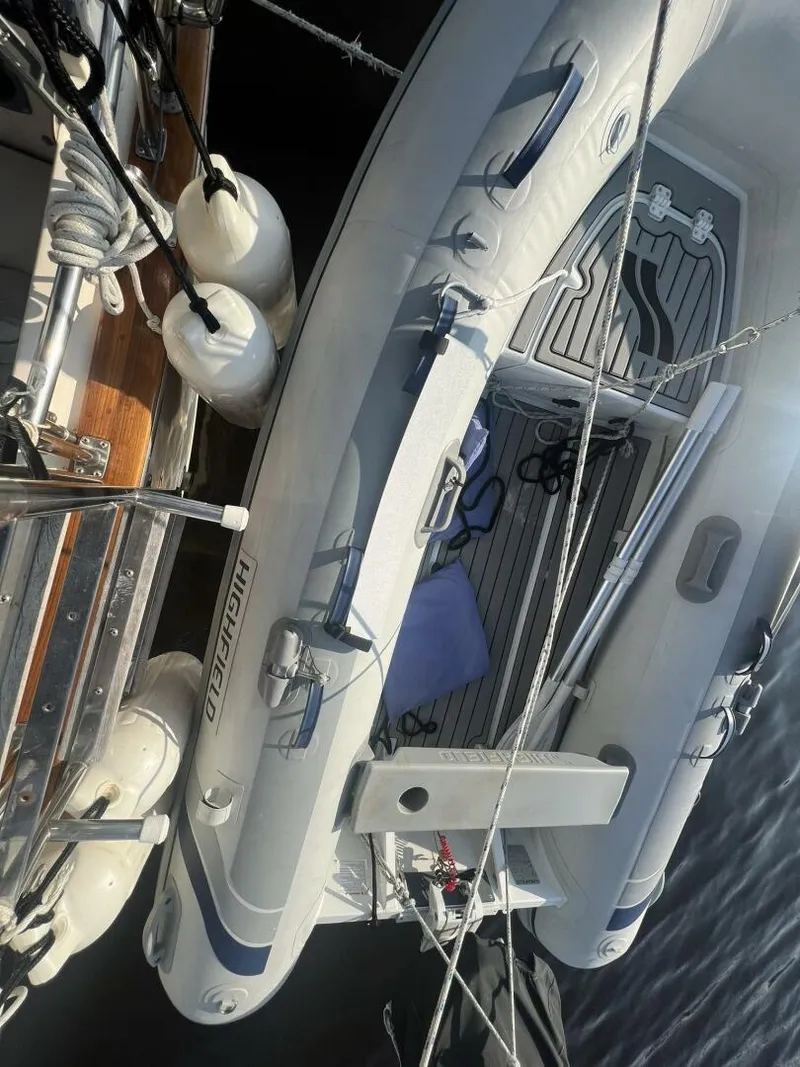 Slide: The Image of Island Packet Cutter 1994 - 34