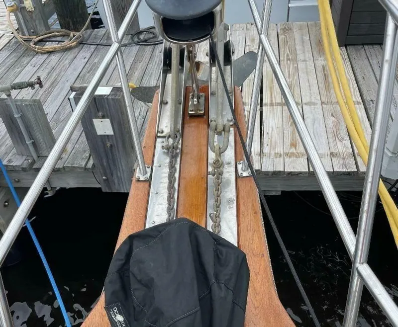 Slide: The Image of Island Packet Cutter 1994 - 43