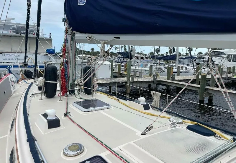 Slide: The Image of Island Packet Cutter 1994 - 5