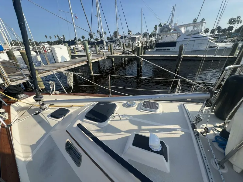 Slide: The Image of Island Packet Cutter 1994 - 6