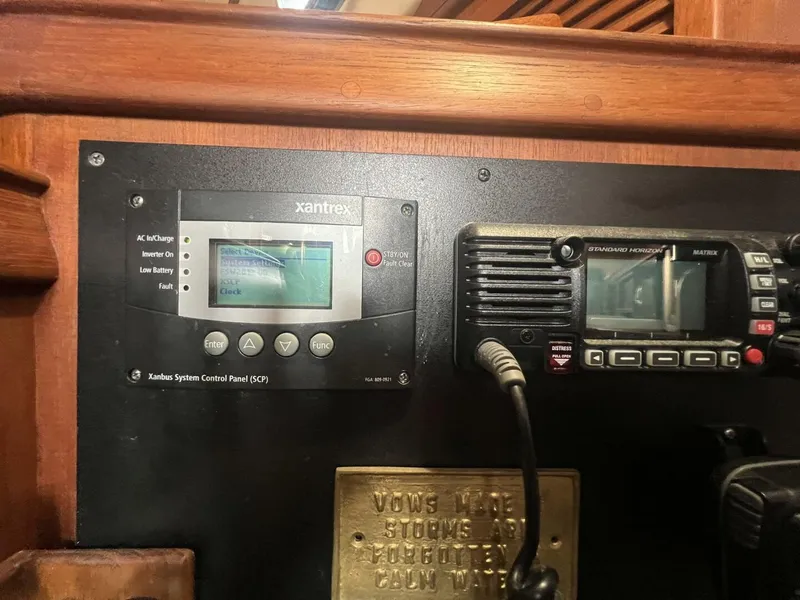 Slide: The Image of Island Packet Cutter 1994 - 71