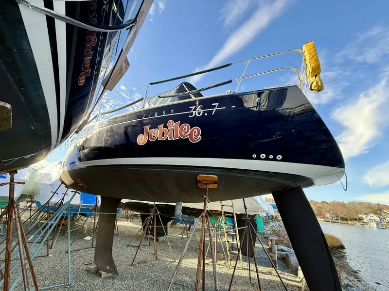 Slide: The Image of Beneteau First 36.7 2005 - 17
