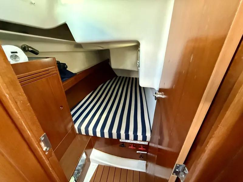 Slide: The Image of Beneteau First 36.7 2005 - 6