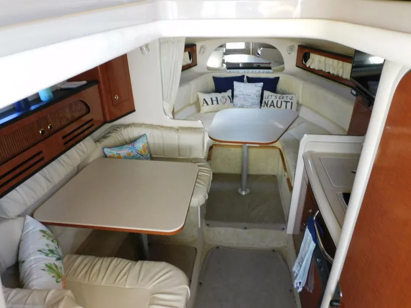 Slide: The Image of Sea Ray 280 Sundancer 2004 - 3