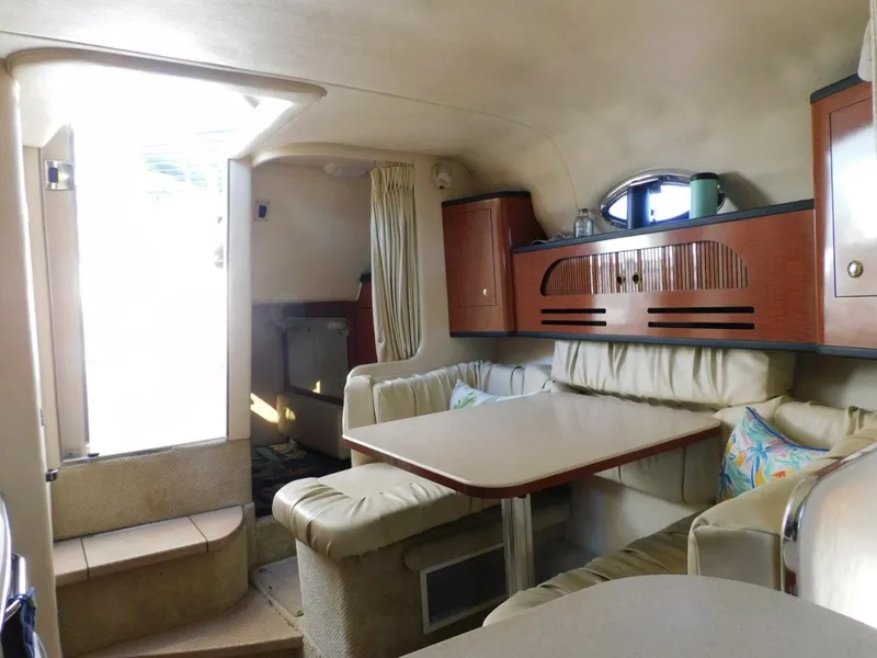 Slide: The Image of Sea Ray 280 Sundancer 2004 - 7