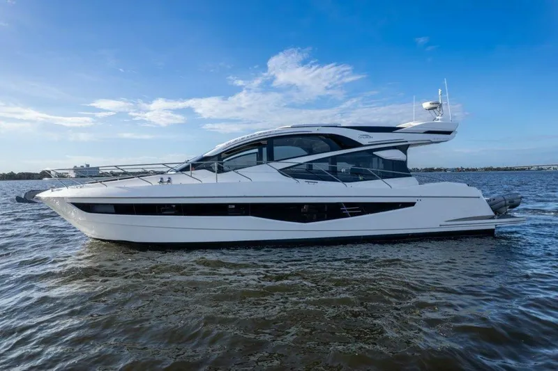 The Image of Galeon 560 Sky 2017 - 0