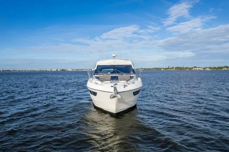 Slide: The Image of Galeon 560 Sky 2017 - 2