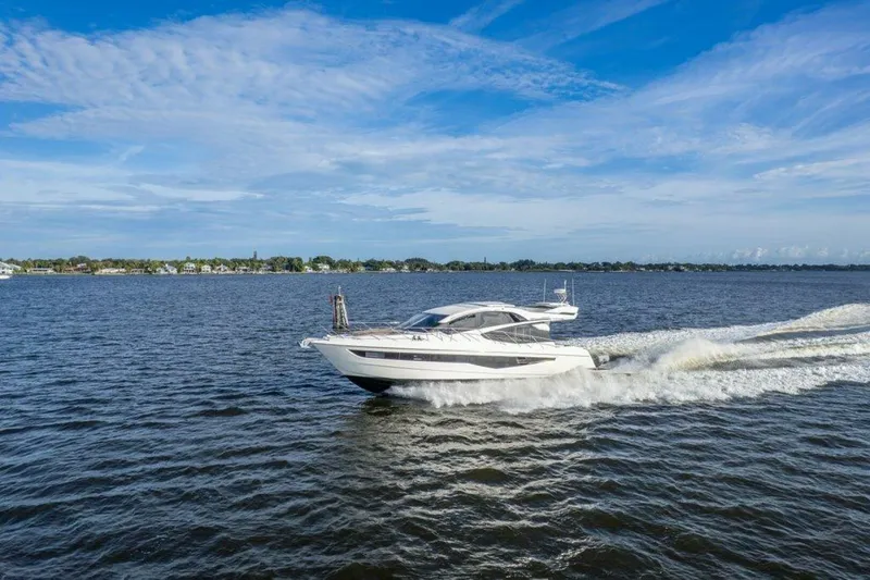 Slide: The Image of Galeon 560 Sky 2017 - 49