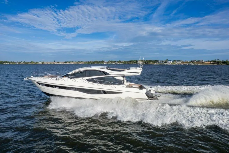 Slide: The Image of Galeon 560 Sky 2017 - 54