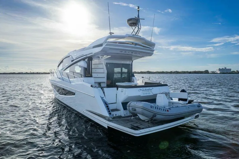 Slide: The Image of Galeon 560 Sky 2017 - 7
