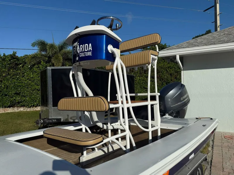 Slide: The Image of Dolphin 18 Skiff 1986 - 2
