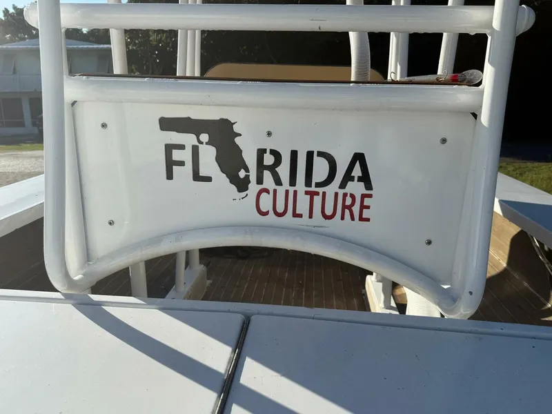 Slide: The Image of Dolphin 18 Skiff 1986 - 4