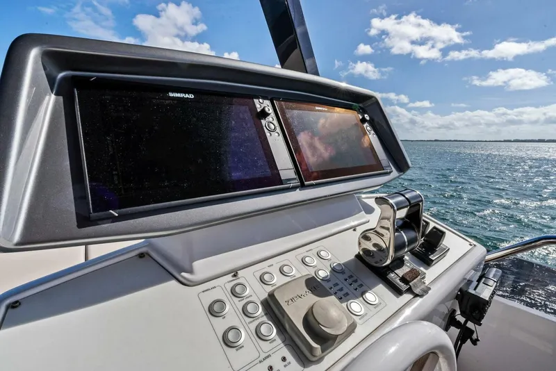 Slide: The Image of Ferretti 720 2024 - 24