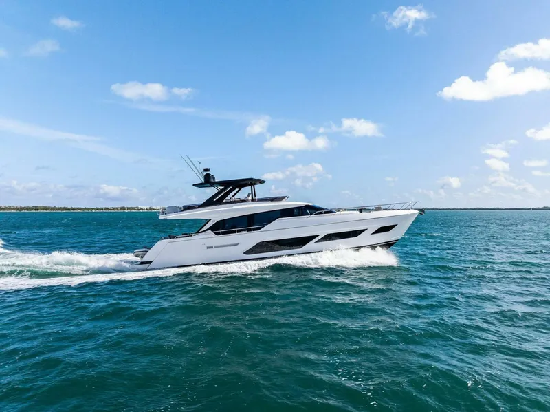 Slide: The Image of Ferretti 720 2024 - 4
