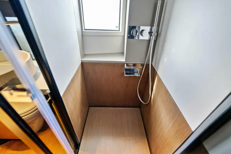 Slide: The Image of Ferretti 720 2024 - 76